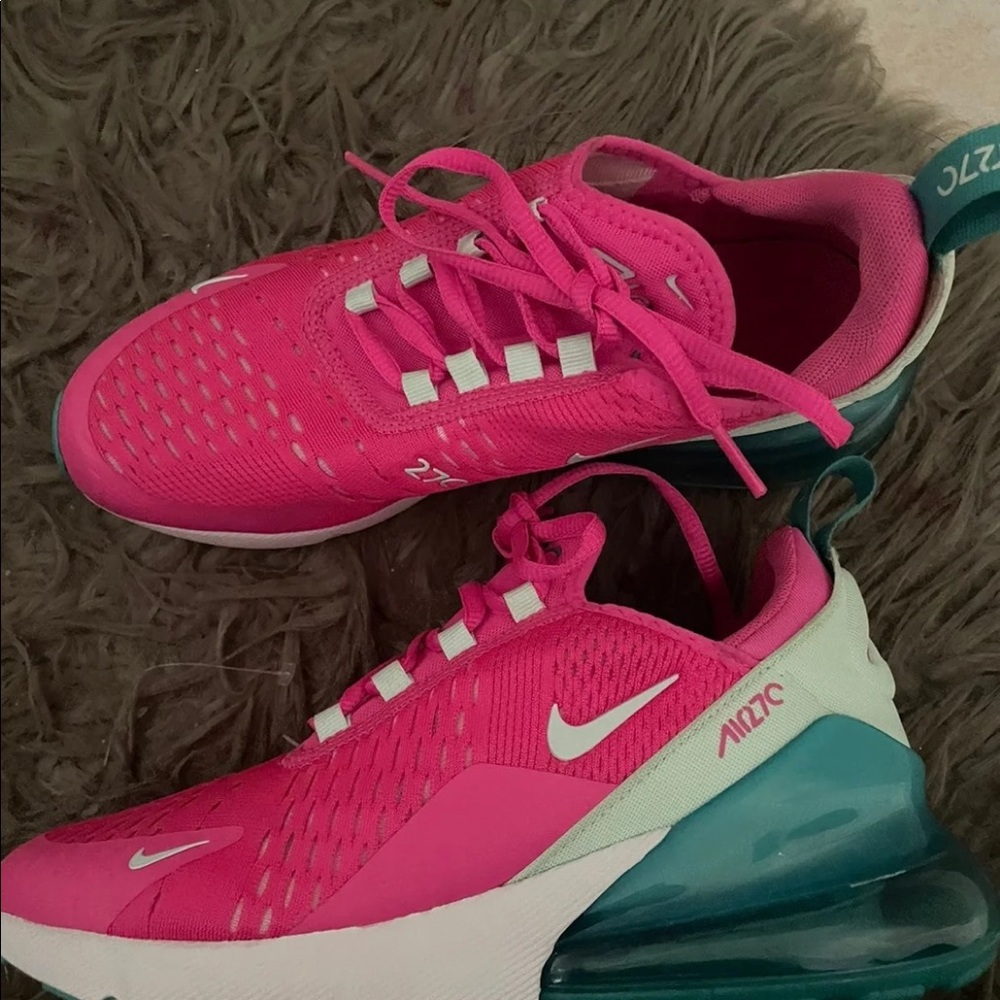Nike shoe